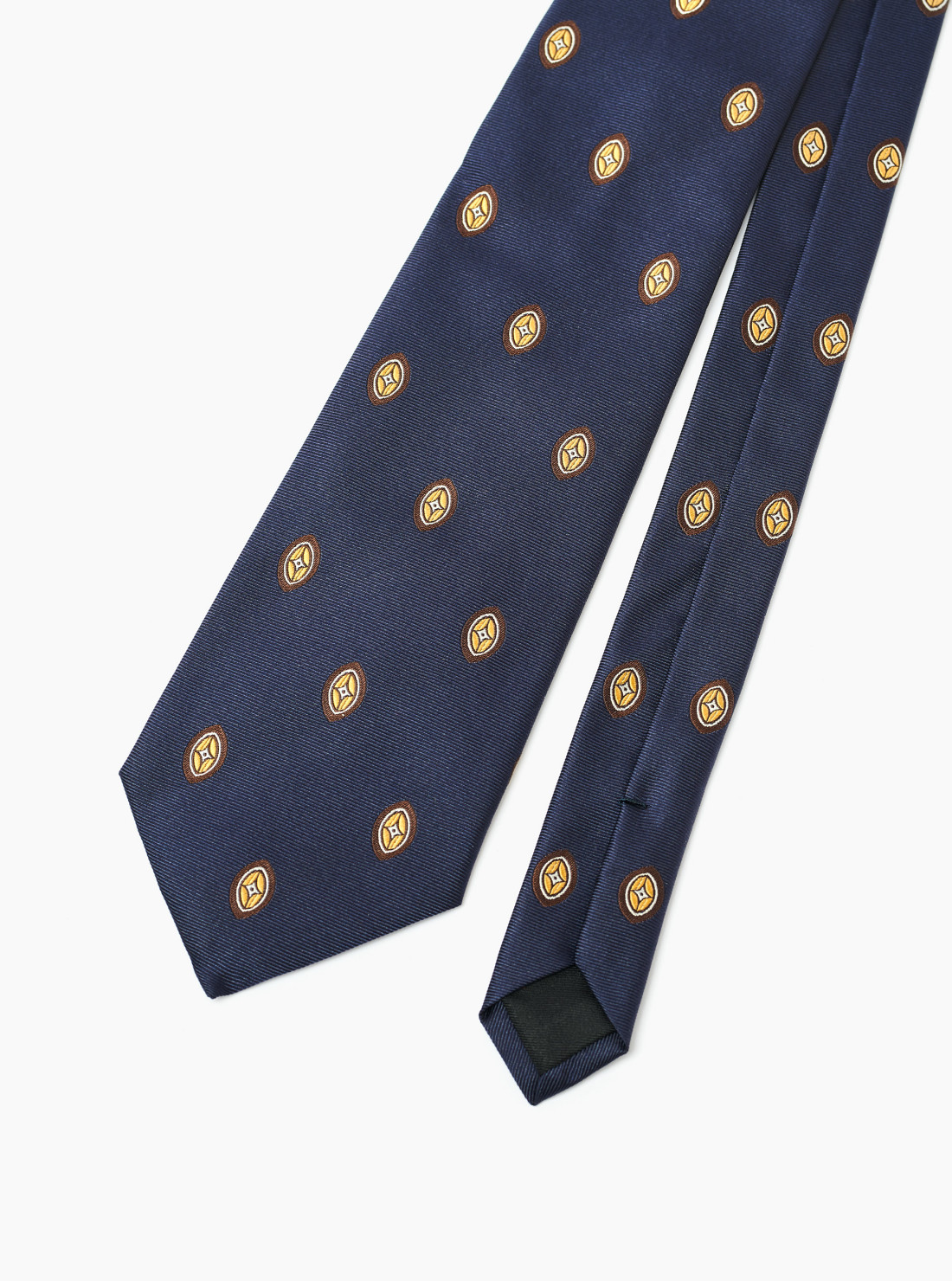 wide tie in medallion silk jacquard