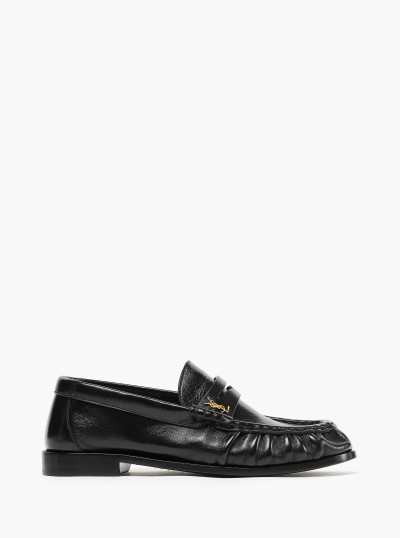 Mocassins en cuir brillant