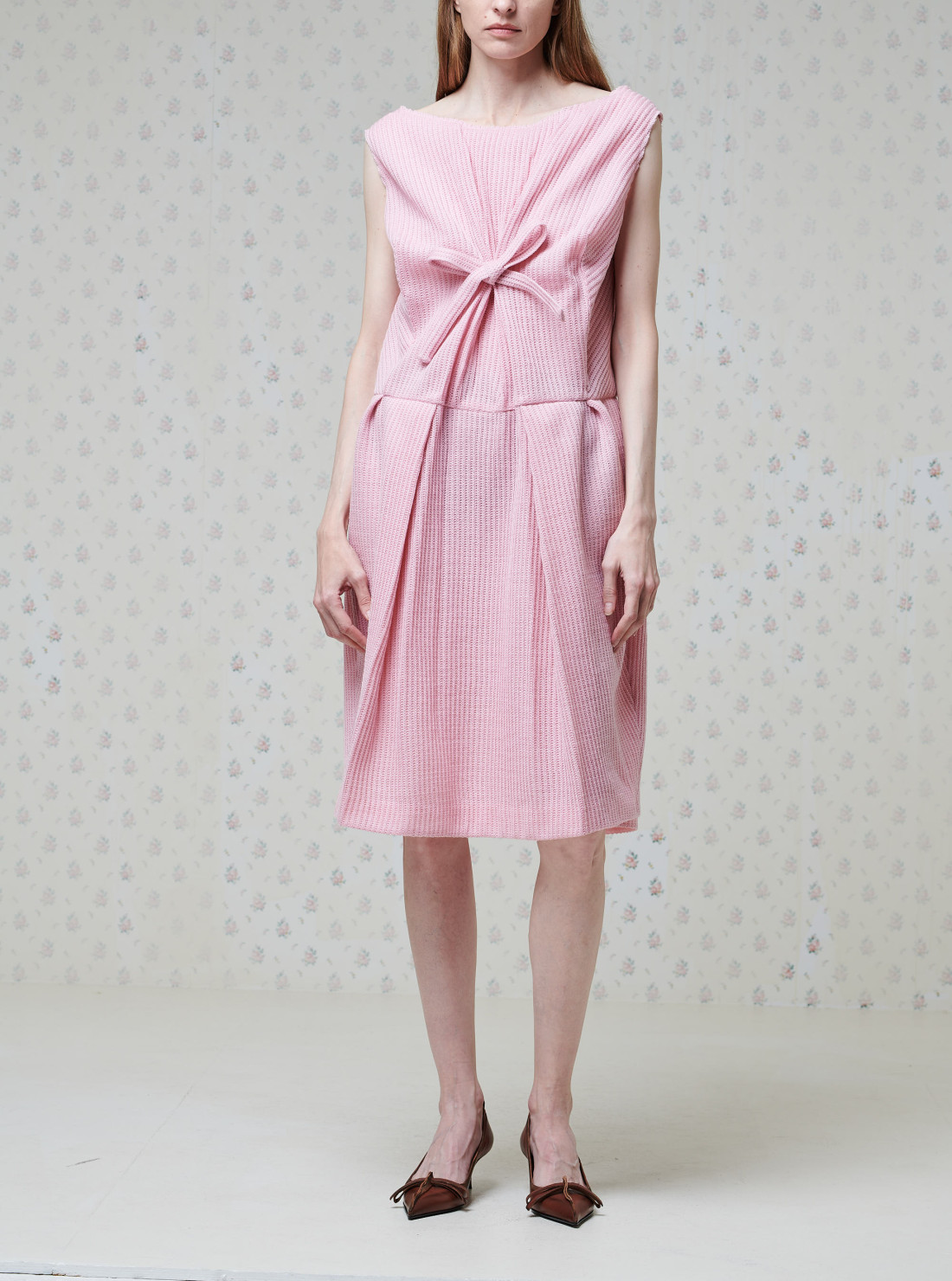 Wool knit dress with bow