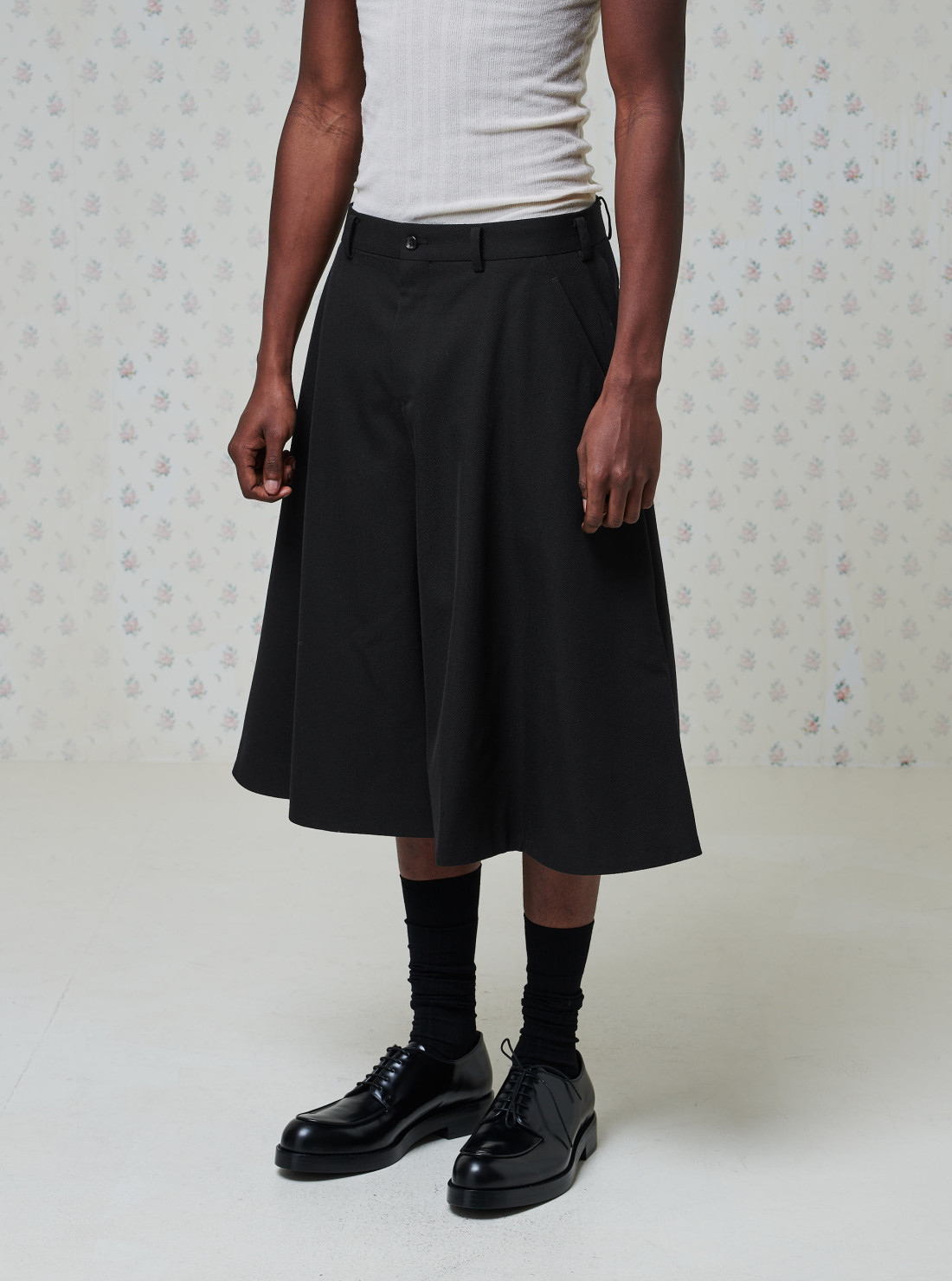 Short évasé en laine