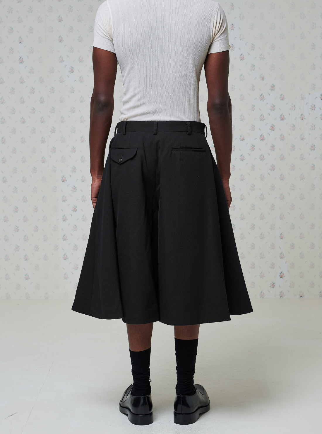 Short évasé en laine