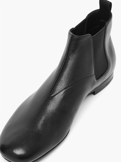 Leather chelsea boots 2