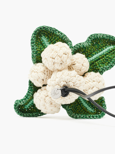 Charm choux fleur en crochet 2