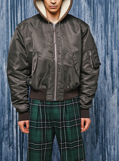 Bombers à capuche 2