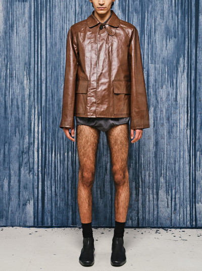 Vintage-look leather... 2