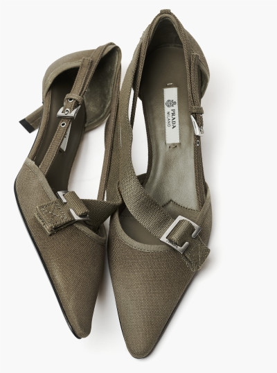 Canvas pumps 2