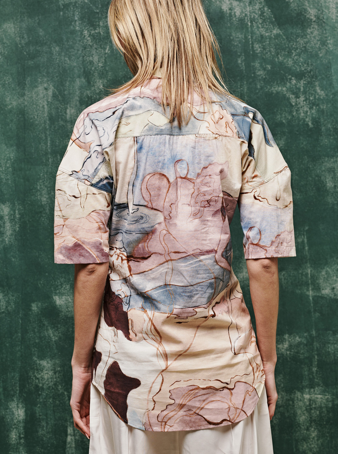 Short sleeve shirt with foulard in...