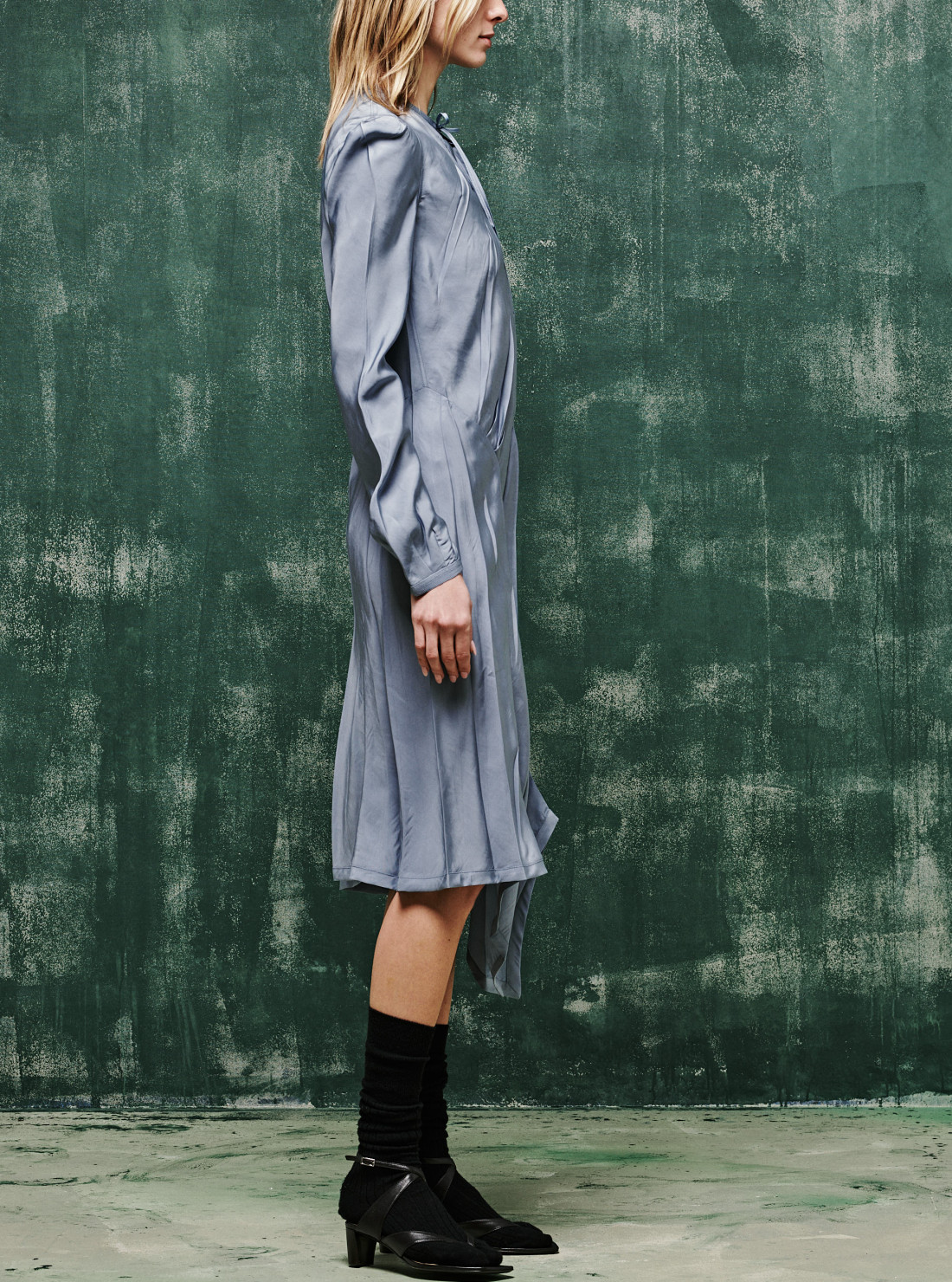 Robe en biais plissée