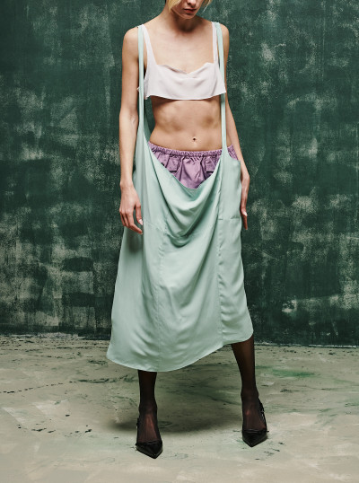 Crepe skirt with suspender... 2