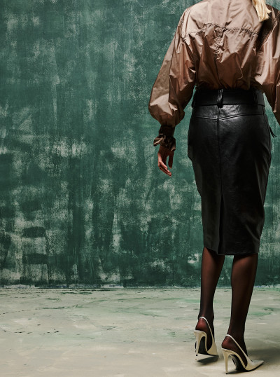 Jupe Crayon A Ceinture En Cuir