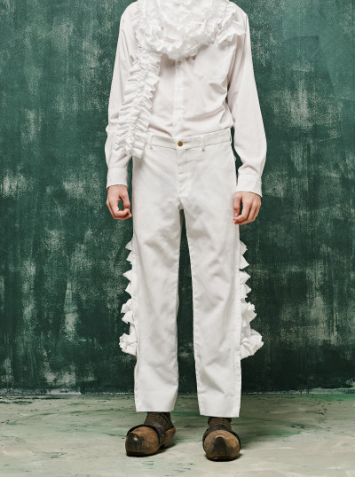 Zipped trousers