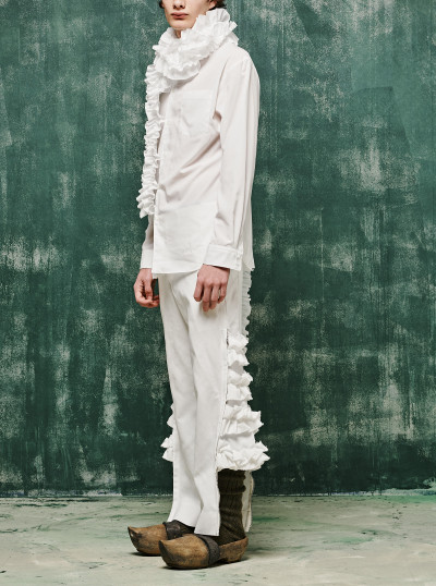 Chemise à volants 2